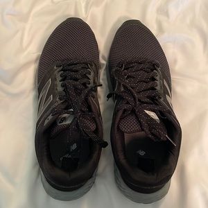 Mens New Balance size 10 sneakers